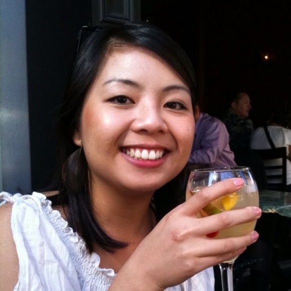 Meet your Posher, Trinh - Picture 1 of 1
